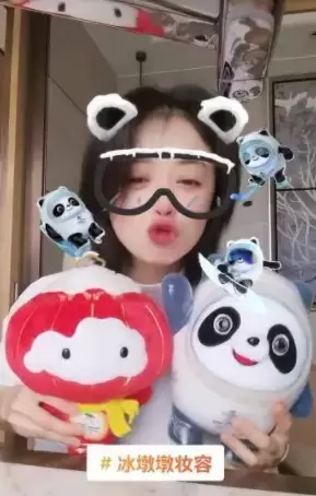 抖音特效师赚钱吗？抖音特效君用手机可以做吗？
