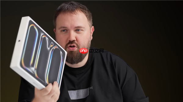 苹果最强平板！M5版iPad Pro开箱上手提前泄露：升级12GB内存 GPU性能大涨