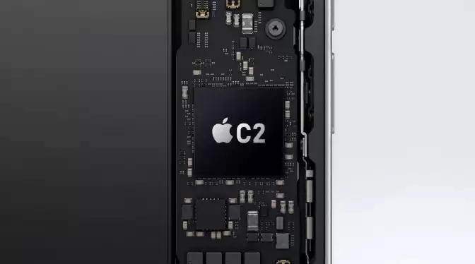 iPhone 18全系将搭载苹果自研5G芯片C2,支持毫米波网络