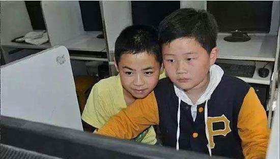 【就哔哔】你有哪些童年游戏美好的回忆呢？