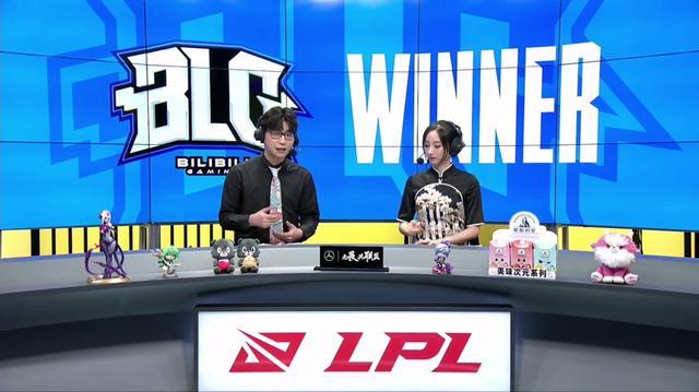RNG无缘季后赛官博告破 小虎绝望Letme姿态当场哽咽 米勒直言心声