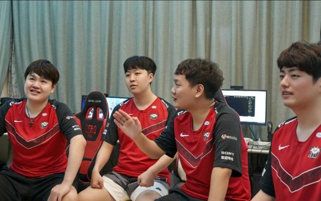 「季后赛战队盘点」：低开高走的JDG，稳定和默契是制胜法宝