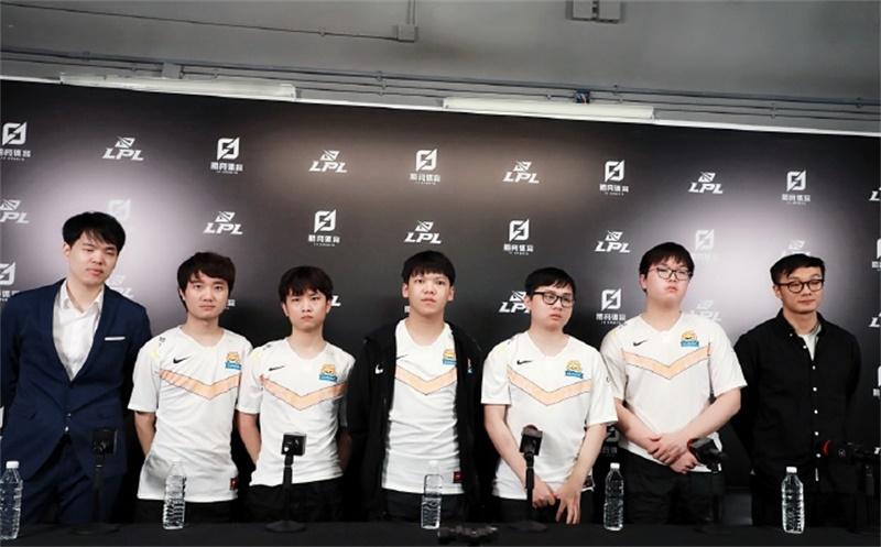 狮子王成长故事：海边少年的正反手教学 越南野王的伪野核天赋