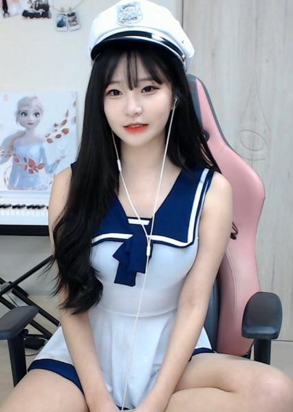 好男人视频社区看直播图1