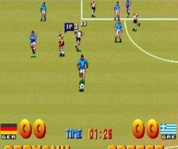 街机超级足球攻击者
