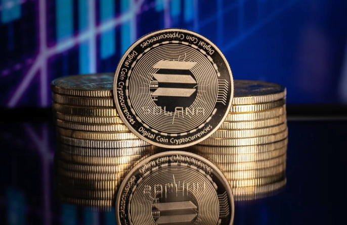 加密货币是不是真的能赚钱？新手能玩吗？