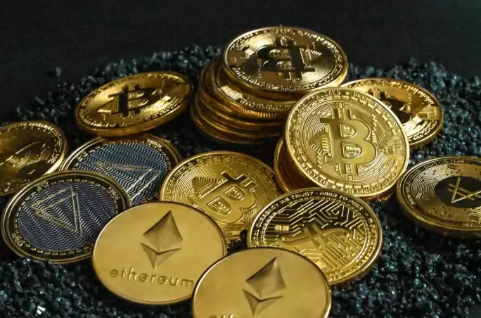 如何识别和避免2025年C2C交易中的虚假付款证明骗局？