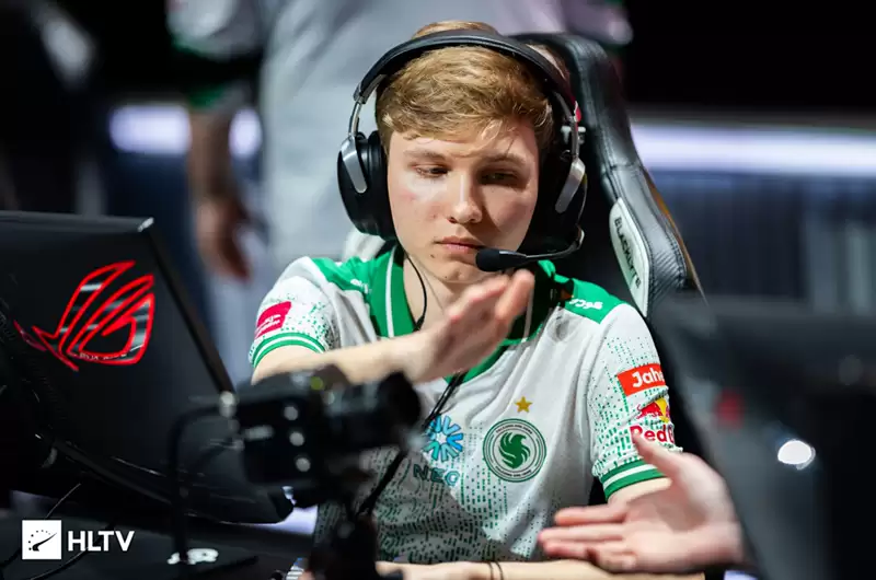 m0NESY：大赛压力外人难知，如今找回了比赛的乐趣