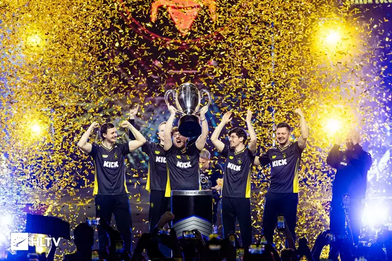 apEX：ZywOo证明了他是世界上最好的选手，谁要是不同意就滚一边