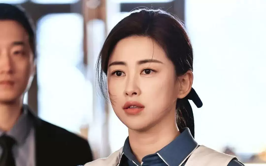 朱珠在《蜜语纪》又美又飒，但她的演技比美貌更值得我们去欣赏！