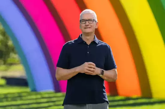 苹果换帅 下场CEO库克亲自回应！称是