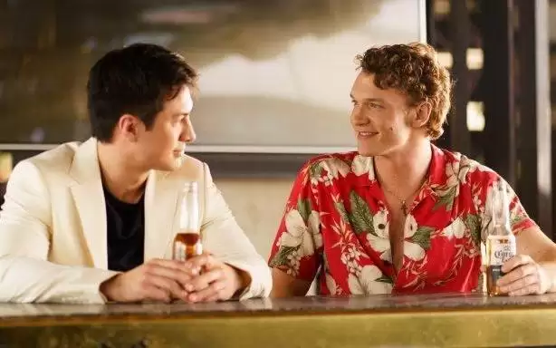 《冰球冤家》第二季：十年后的婚姻危机比初恋更凶险