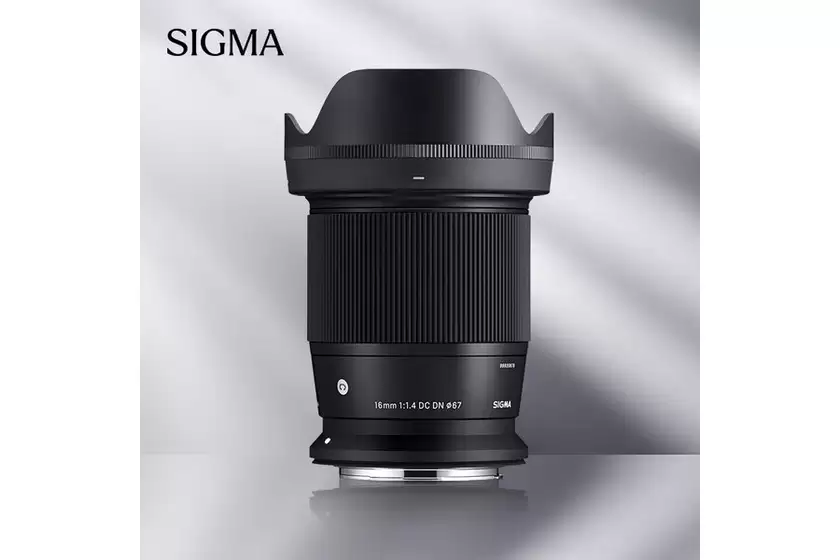 APS-C画幅广角挂机头 RF卡口适马16mm F1.4售2699元