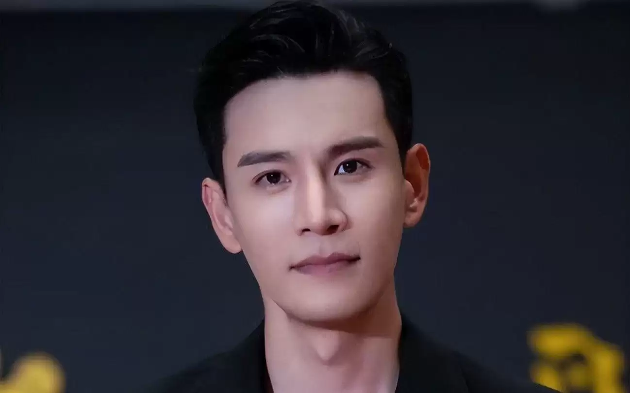 央一新剧：顶着公鸡头、油头粉面却要演科长，谁的审美出了问题？