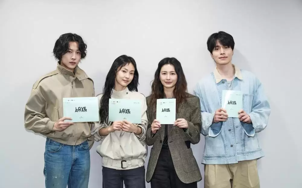 韩剧顶流导演跳槽网飞，这招太狠了