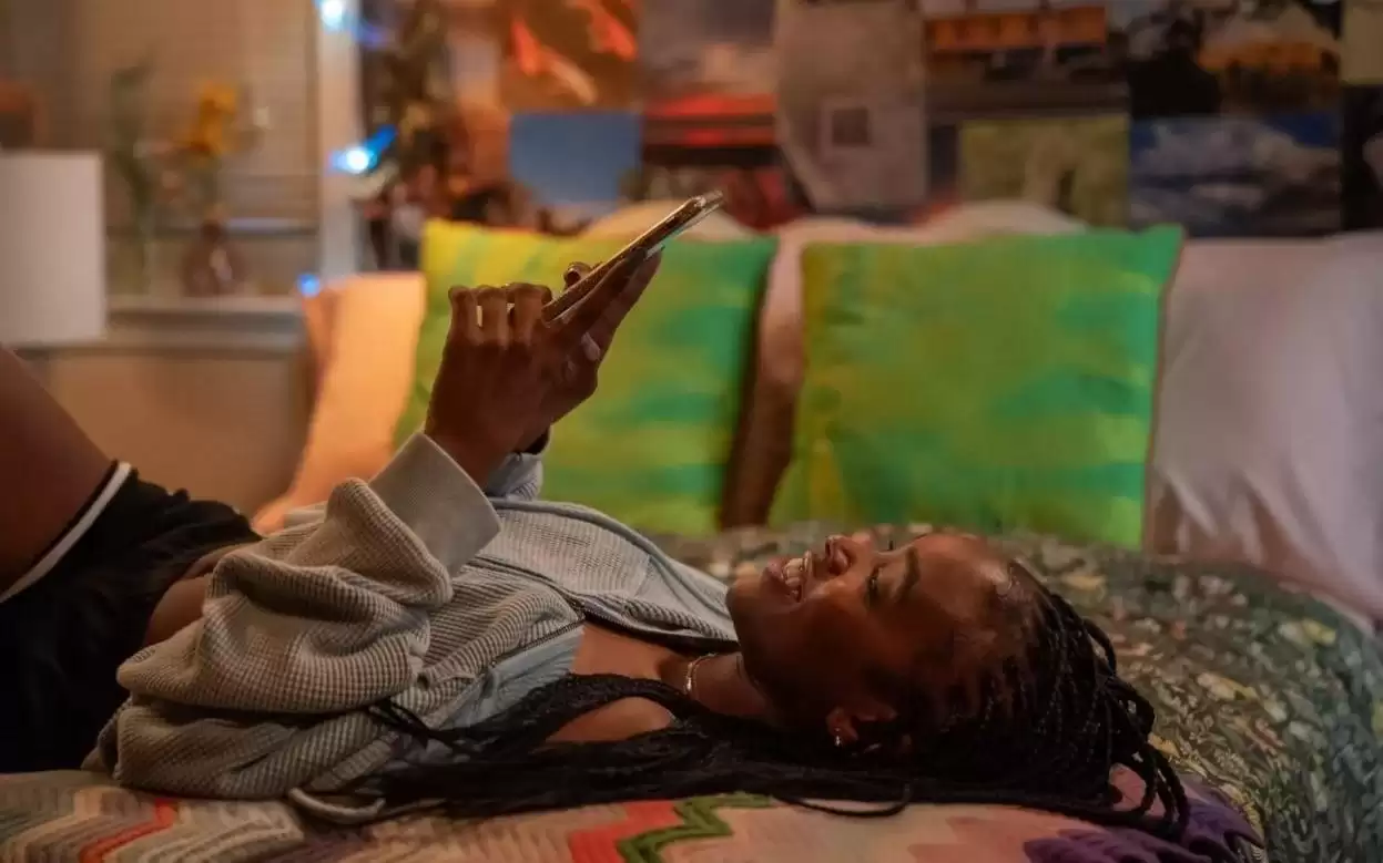 英美流媒体平台正在掀起青少年文学题材改编热