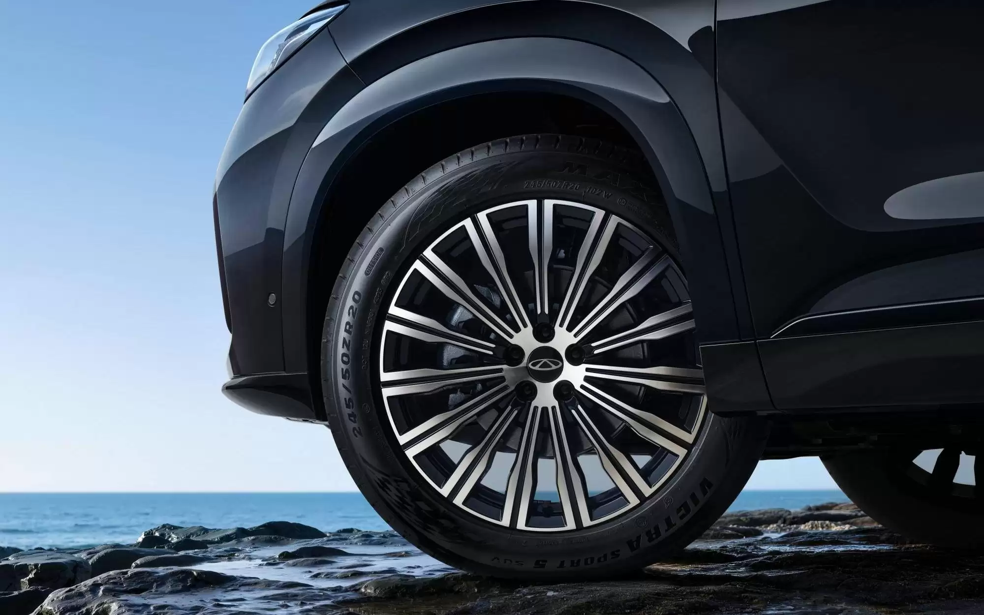 全新一代瑞虎 9上市：当新能源成为主流后，奇瑞的燃油旗舰正在寻找新的答案