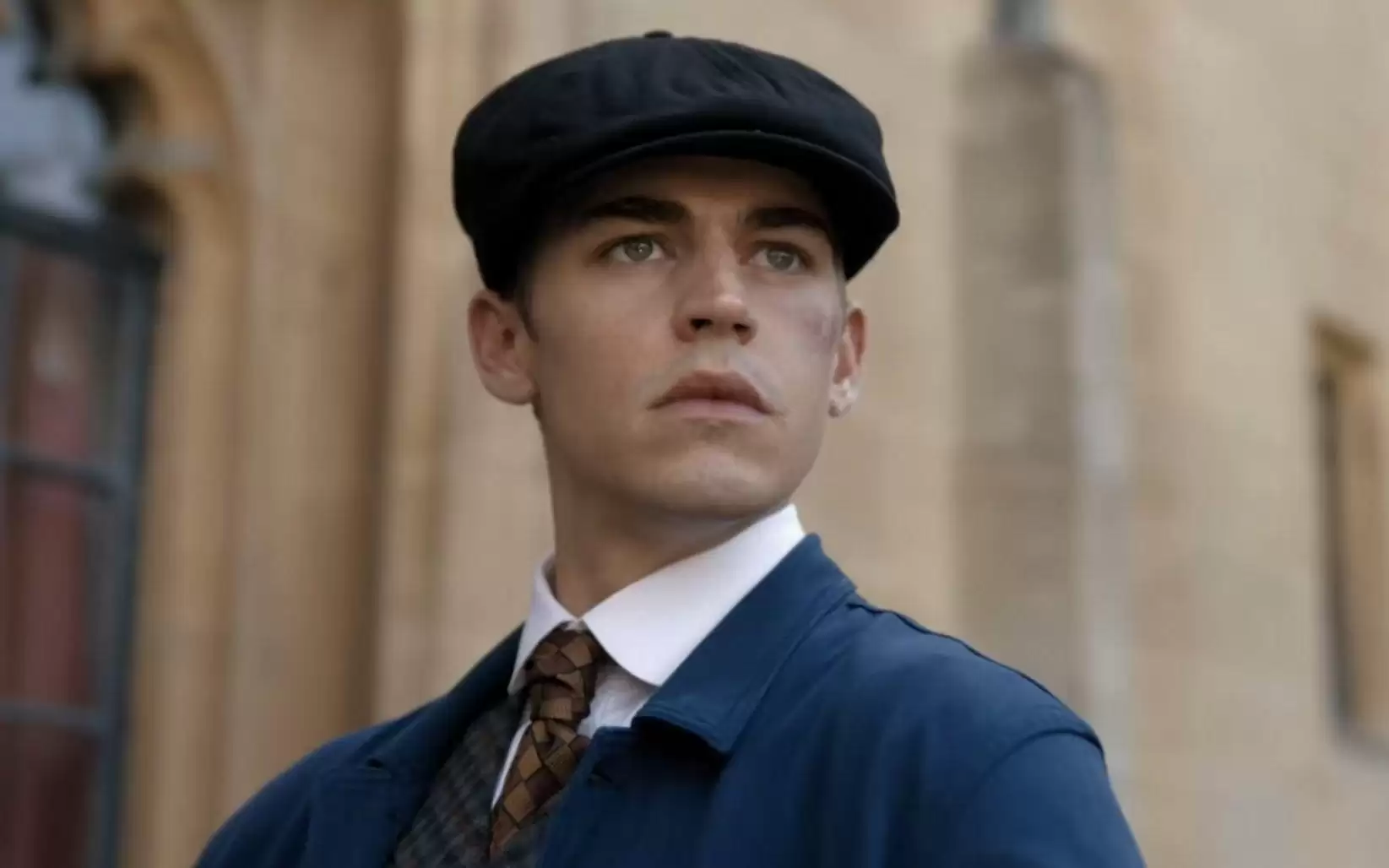 亚马逊续订《少年福尔摩斯》：经典IP的年轻化实验成了