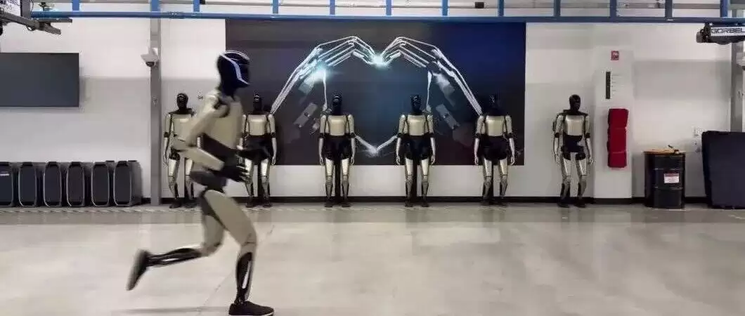 特斯拉披露机器人业务大动作