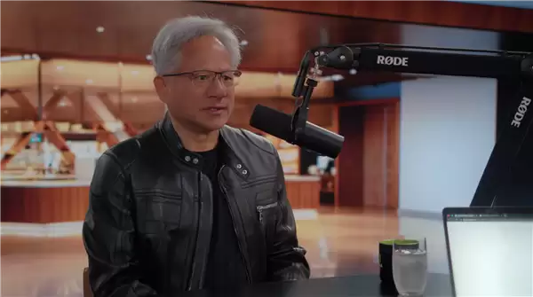 黄仁勋：中国没有AI芯片纯属无稽之谈、只要他们愿意可无限堆算力