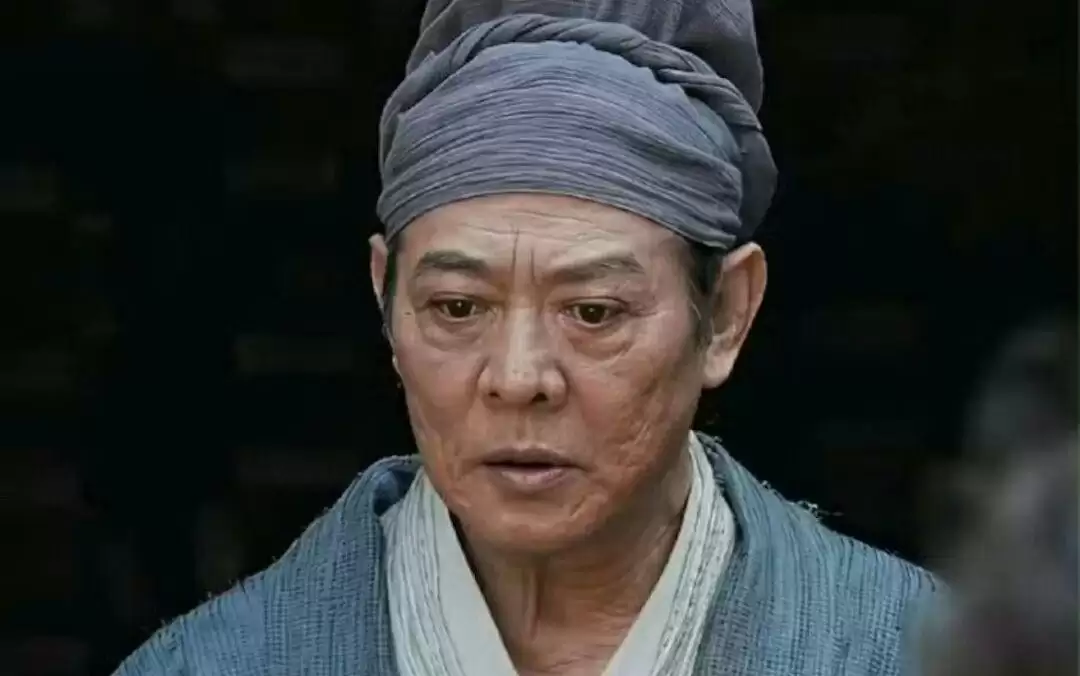 62岁李连杰正式进军短剧！甘当绿叶捧新人，助力年轻人圆梦