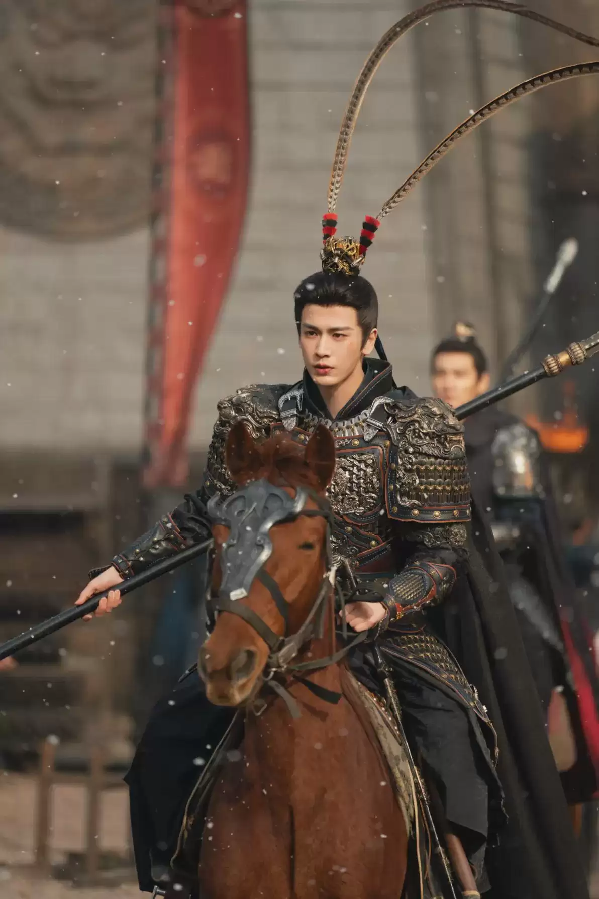 《逐玉》集均7500，号称超过肖战的《藏海传》，被官媒点名还叫嚣