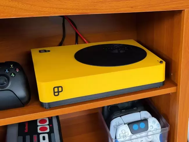 EmuDeck 团队推出 Playnix 迷你主机：AMD 锐龙 5CPU、RX 9060 XT 显卡 1139 美元