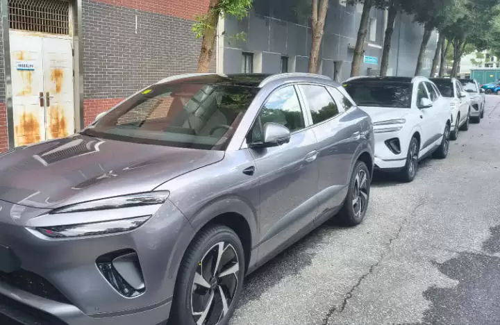 2026年3月国产SUV格局生变：理想i6首登顶，自主品牌多强争霸