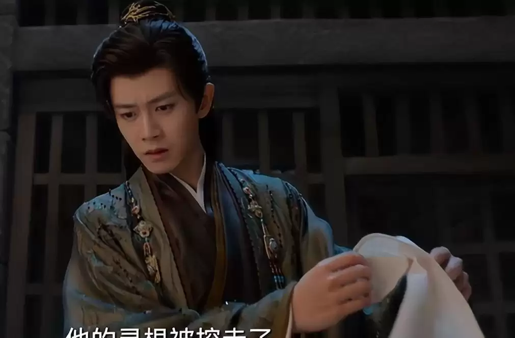 《佳偶天成》首播，观众直呼下架，理由一致：剧情俗套、演技拉胯