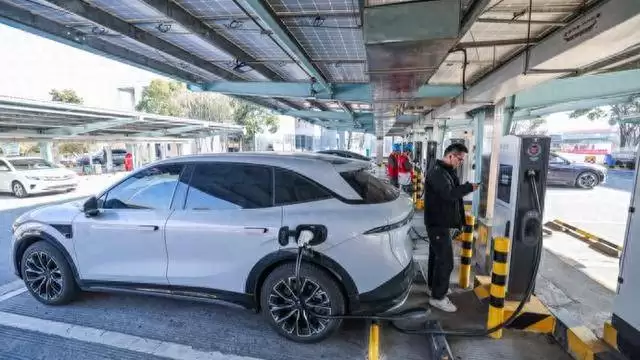 新能源车险定价再调整：优质车主保费或降，高风险车主面临上浮