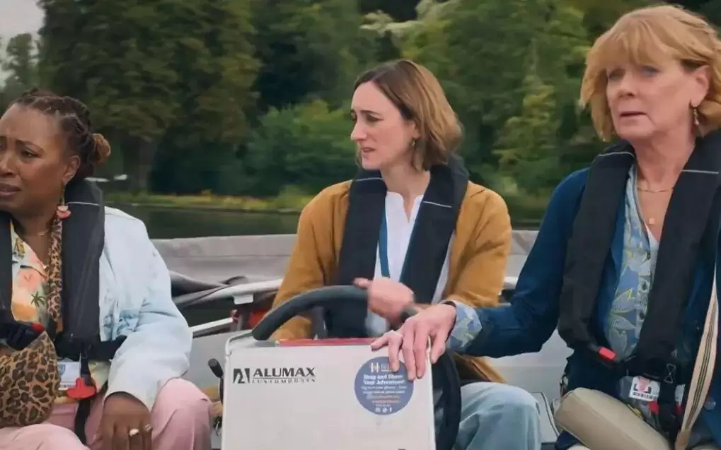 神作归来，一口气追完！这部英剧又爆了