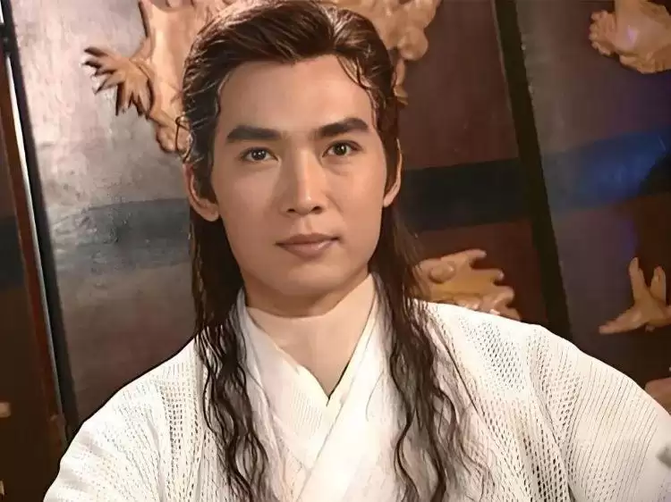 这四部剧，当真美女如云，愣是压不住男主的盛世颜值