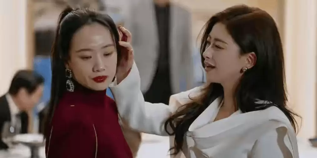 瞿颖追《蜜语纪》气得质问朱珠，原因也是让网友笑翻