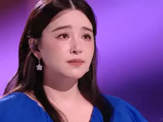 阚清子惹争议，老公狂刷7万成她榜一大哥，身份被扒圈内人气很高