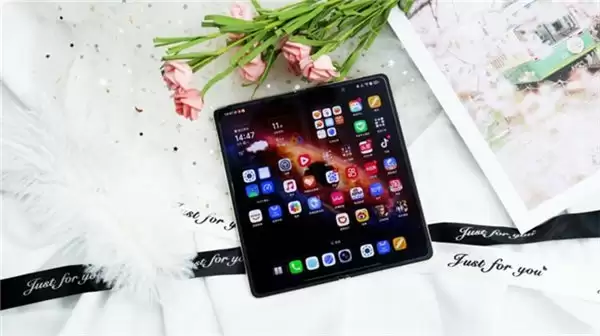 荣耀 Magic V6 可以买吗 多个角度深度解析