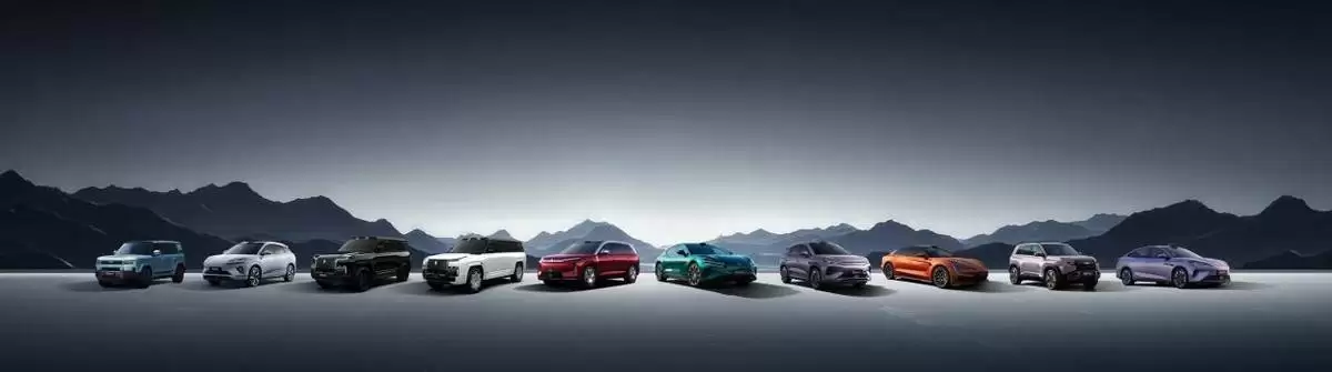 硬核技术领航！比亚迪北京车展展实力，定义行业新高度