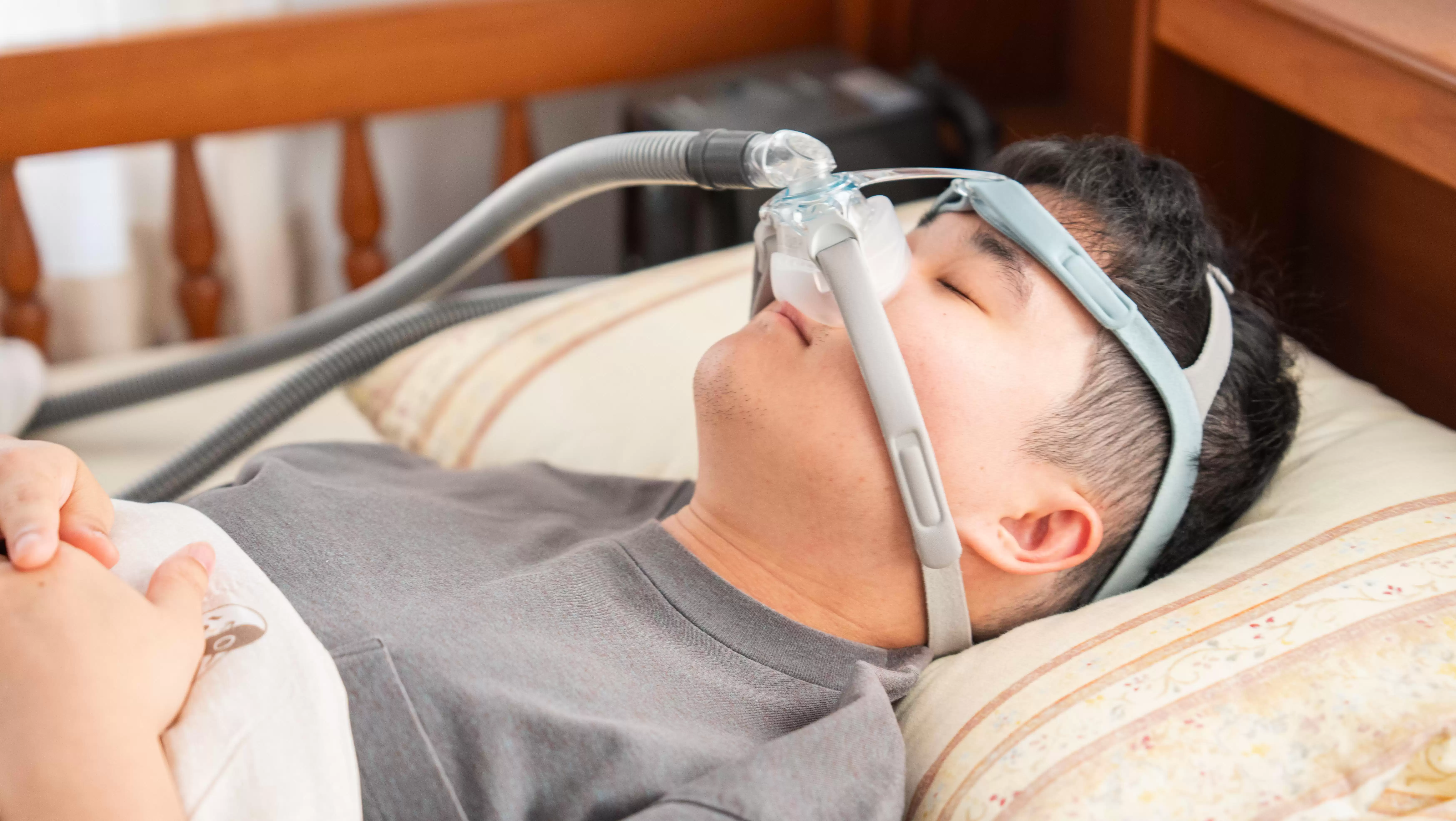 AI重写呼吸机赛道：不是卖设备，是抢家庭入口