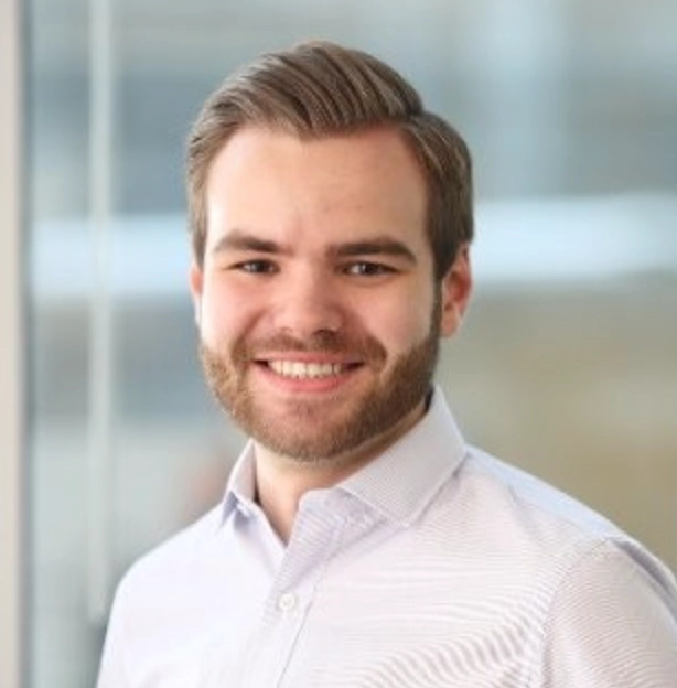 贝索斯 AI 底牌“普罗米修斯计划”曝光：从 OpenAI 挖走 xAI 联合创始人，拟建百亿资本巨兽