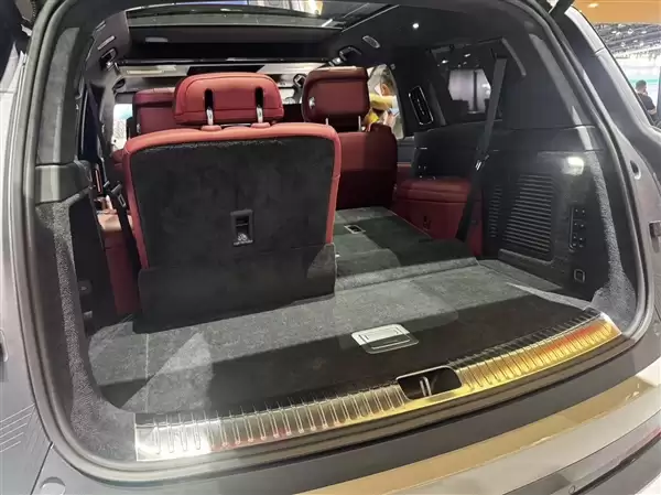 9分钟充饱 零下30度也不慌！腾势N9闪充版亮相北京车展 这旗舰SUV有点东西