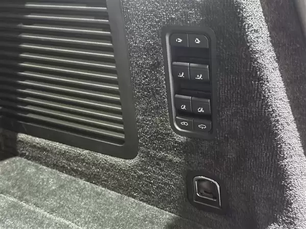 9分钟充饱 零下30度也不慌！腾势N9闪充版亮相北京车展 这旗舰SUV有点东西