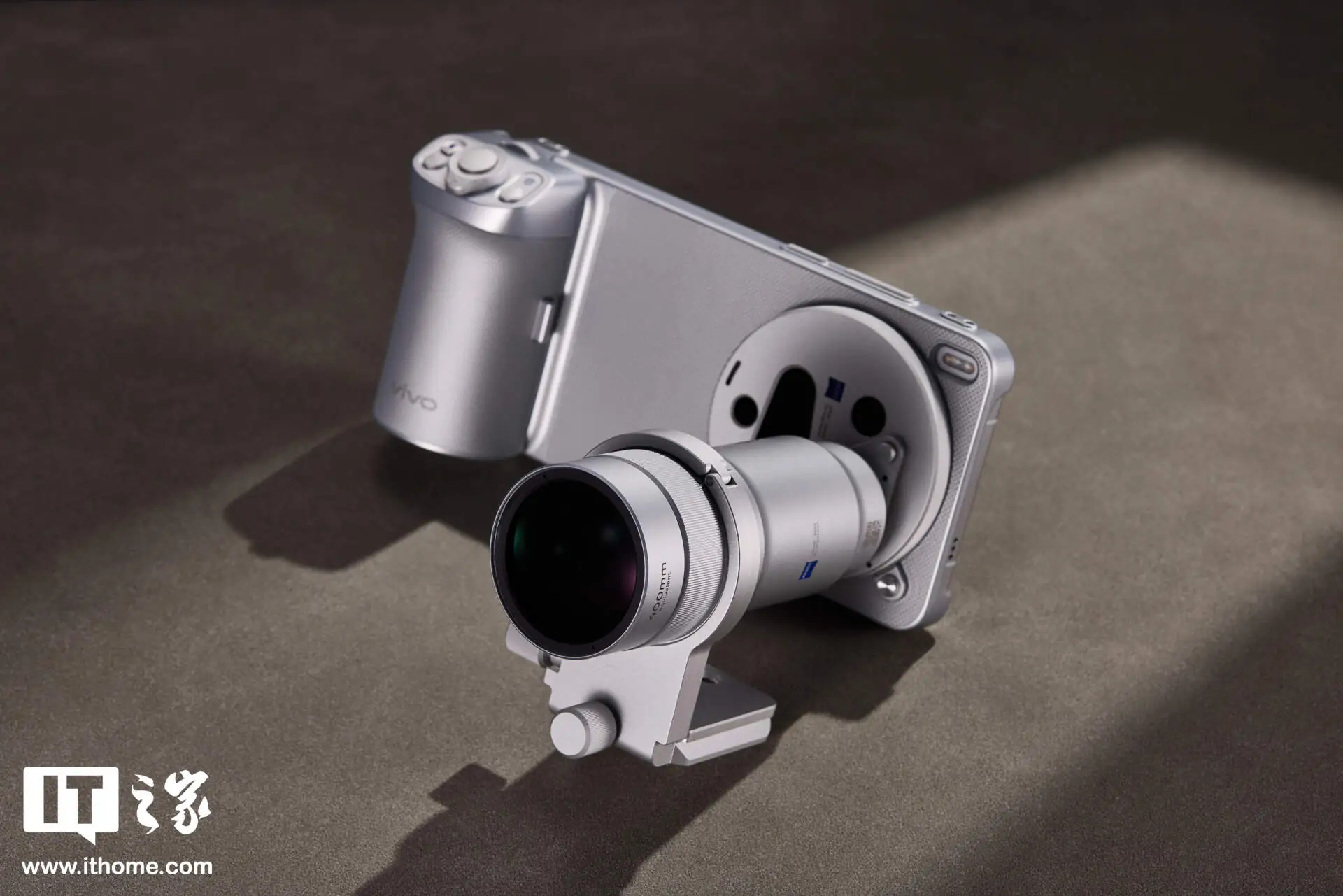 vivo X300 Ultra 摄影师套装图赏：用专业相机思路打造的“专业 V 单