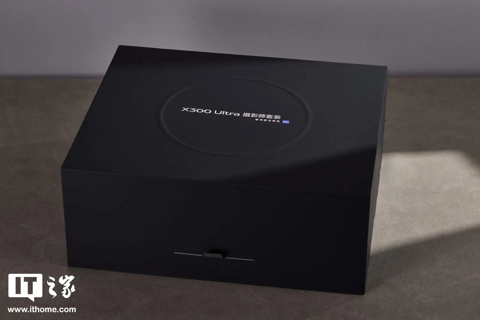 vivo X300 Ultra 摄影师套装图赏：用专业相机思路打造的“专业 V 单