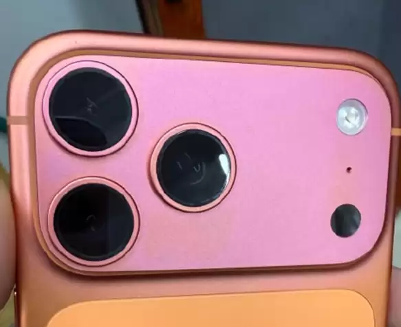 如何避免iPhone17 Pro褪色：别买早批次星宇橙