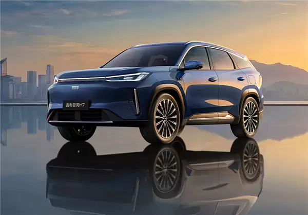 10.98万起、吉利又一爆款来了！银河M7上市12小时大定破万