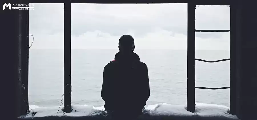 年轻人的孤独：数字时代的隐形困境