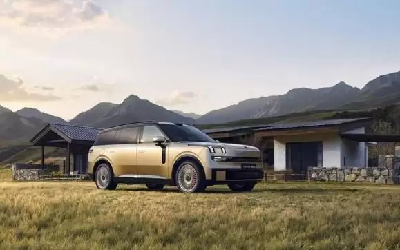 儿童床、户外观景平台、垂钓 领克900推全尺寸大五座，把露营一次玩明白