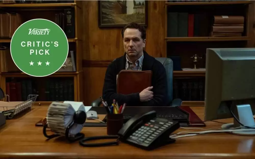 苹果新剧《寡妇湾》：恐怖喜剧的平衡术